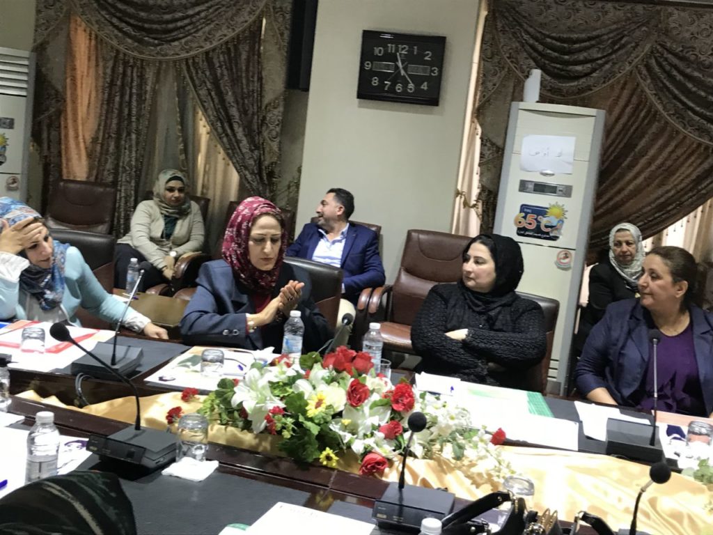 برنامج تمكين المرأة والفتيات – منظمة البيت الديمقراطي